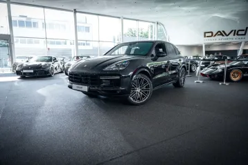 Porsche Cayenne din 2021 - oferta POR112067