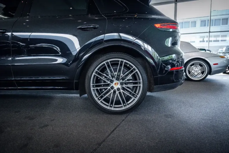 Porsche Cayenne din 2021 cu 105.511 km - oferta POR112067 - foto 7