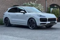 Porsche Cayenne din 2022 cu 41.900 km - oferta POR112068 - foto 7