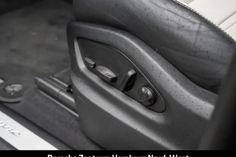 Porsche Cayenne din 2024 cu 20.432 km - oferta POR112073 - foto 25