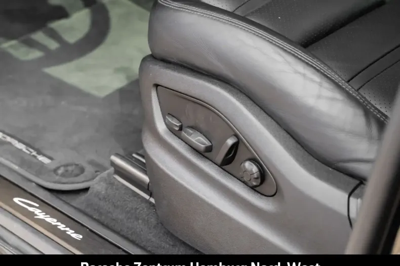 Porsche Cayenne din 2023 cu 35.782 km - oferta POR112081 - foto 23