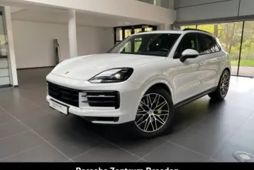 Porsche Cayenne din 2023 - oferta POR112082