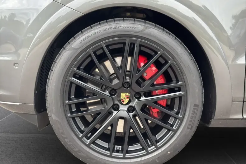 Porsche Cayenne din 2024 cu 16.000 km - oferta POR112088 - foto 7