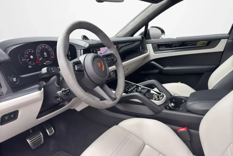 Porsche Cayenne din 2024 cu 16.000 km - oferta POR112088 - foto 9