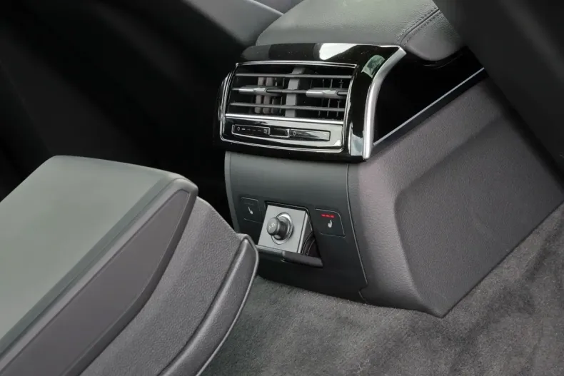 Audi A8 din 2024 cu 28.800 km - oferta AUD112099 - foto 21