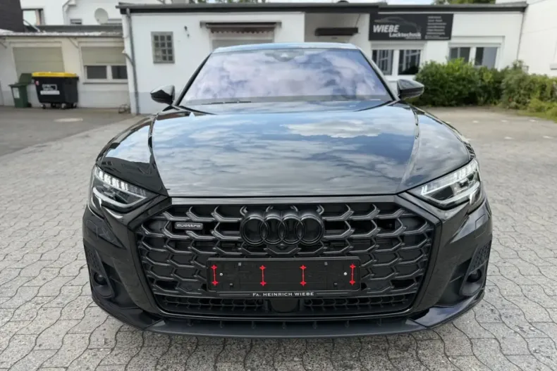 Audi A8 din 2023 cu 70.000 km - oferta AUD112102 - foto 2