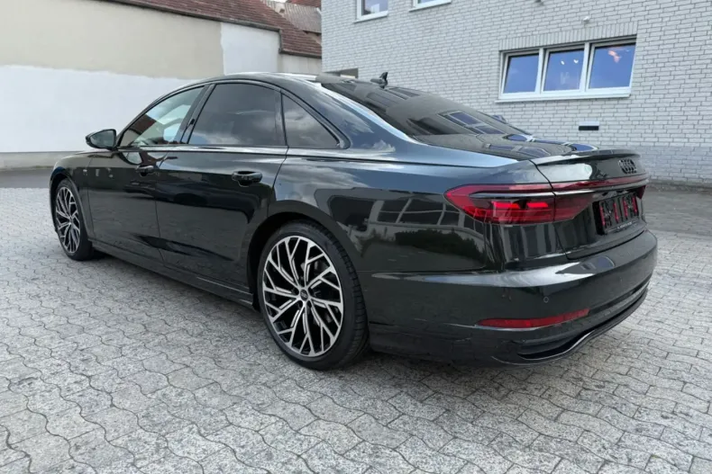 Audi A8 din 2023 cu 70.000 km - oferta AUD112102 - foto 8