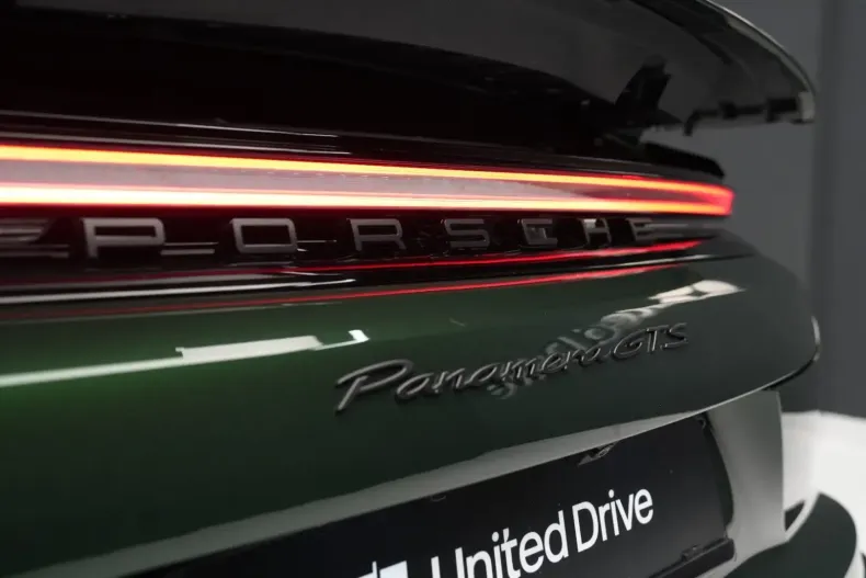 Porsche Panamera din 2024 cu 3.000 km - oferta POR112103 - foto 5