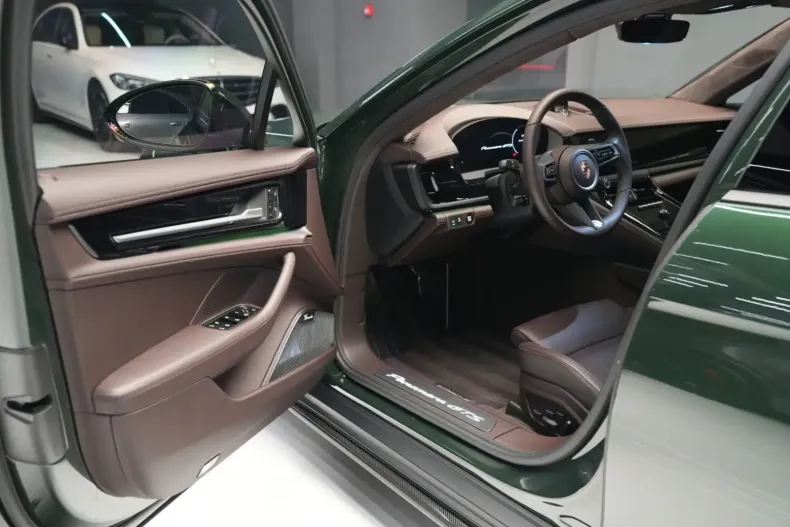 Porsche Panamera din 2024 cu 3.000 km - oferta POR112103 - foto 9