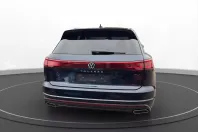 Volkswagen Touareg din 2024 cu 34.283 km - oferta VOL112105 - foto 5