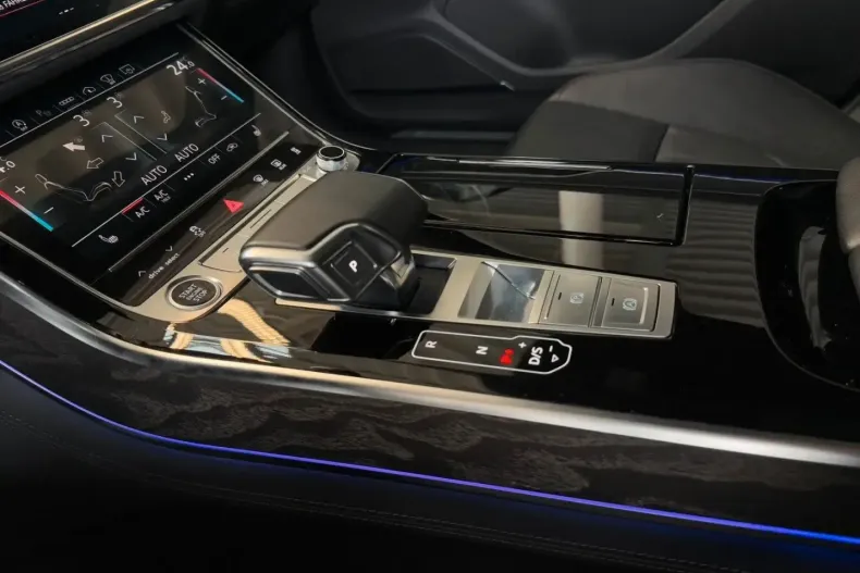 Audi A8 din 2023 cu 32.750 km - oferta AUD112106 - foto 21