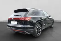 Volkswagen Touareg din 2024 cu 45.958 km - oferta VOL112107 - foto 2