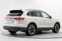 Volkswagen Touareg din 2024 cu 28.500 km - oferta VOL112108 - foto 5