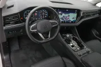 Volkswagen Touareg din 2024 cu 28.500 km - oferta VOL112108 - foto 10