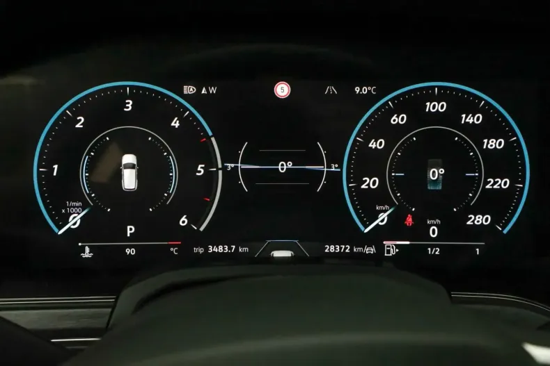 Volkswagen Touareg din 2024 cu 28.500 km - oferta VOL112108 - foto 15