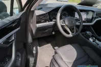 Volkswagen Touareg din 2024 cu 20.150 km - oferta VOL112114 - foto 10