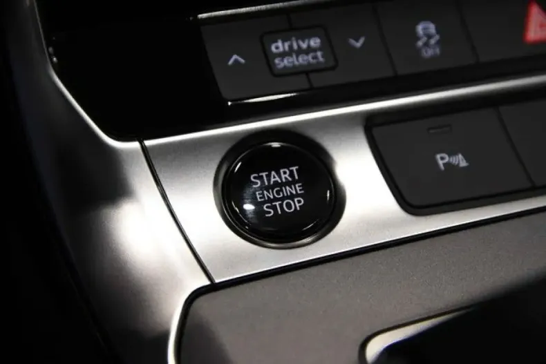 Audi A6 Allroad din 2022 cu 86.853 km - oferta AUD112115 - foto 17