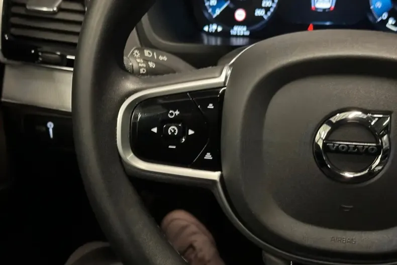 Volvo XC90 din 2022 cu 80.000 km - oferta VOL112118 - foto 18