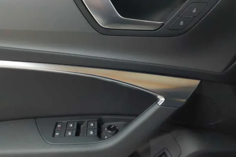 Audi A6 Allroad din 2022 cu 81.657 km - oferta AUD112119 - foto 10