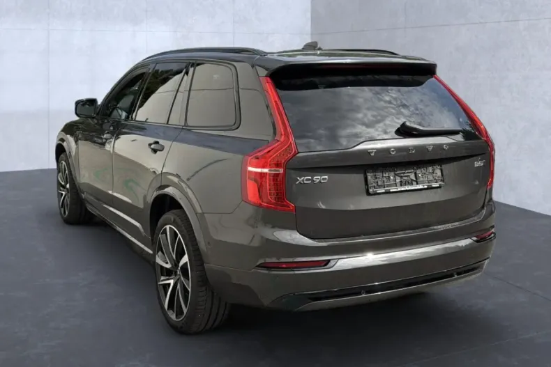 Volvo XC90 din 2022 cu 87.390 km - oferta VOL112121 - foto 2