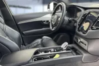 Volvo XC90 din 2022 cu 87.390 km - oferta VOL112121 - foto 19