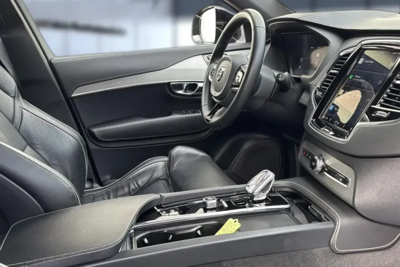 Volvo XC90 din 2022 cu 87.390 km - oferta VOL112121 - foto 19