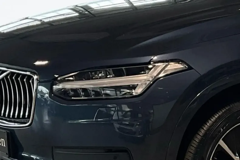 Volvo XC90 din 2022 cu 64.550 km - oferta VOL112122 - foto 6