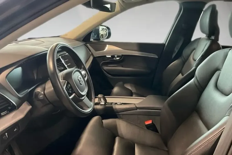 Volvo XC90 din 2022 cu 64.550 km - oferta VOL112122 - foto 8