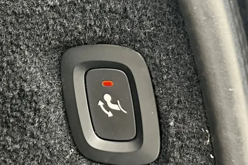 Volvo XC90 din 2021 cu 86.000 km - oferta VOL112123 - foto 16