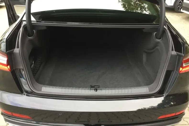 Audi A6 din 2022 cu 38.464 km - oferta AUD112124 - foto 16