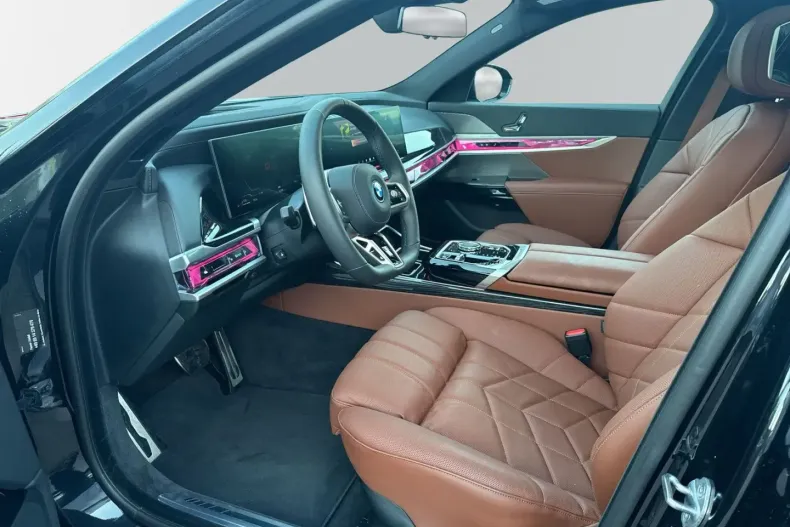 BMW 750 din 2024 cu 17.500 km - oferta BMW112125 - foto 8