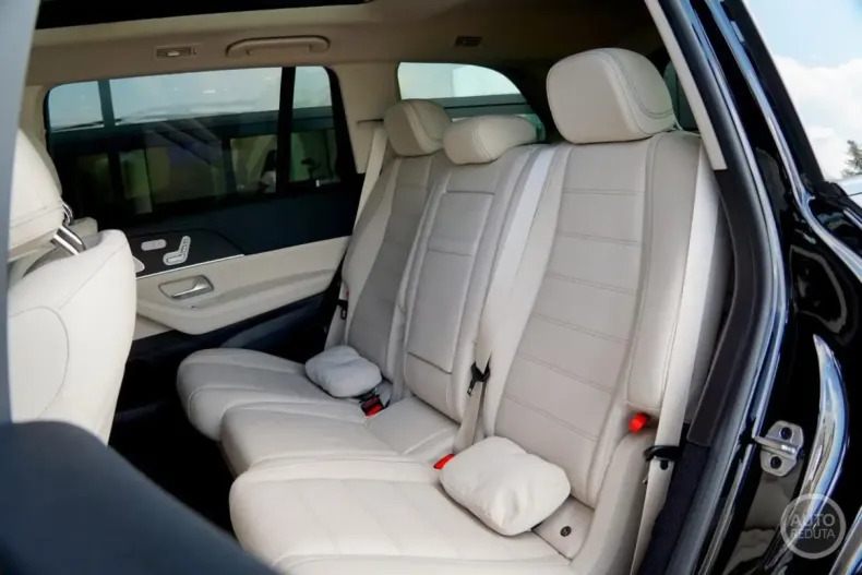 Mercedes-Benz GLS 580 din 2022 cu 24.900 km - oferta MER112129 - foto 9