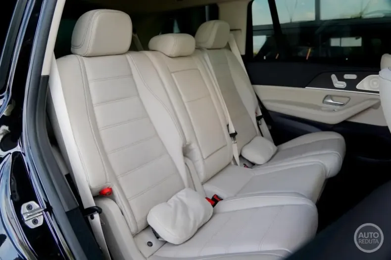 Mercedes-Benz GLS 580 din 2022 cu 24.900 km - oferta MER112129 - foto 12