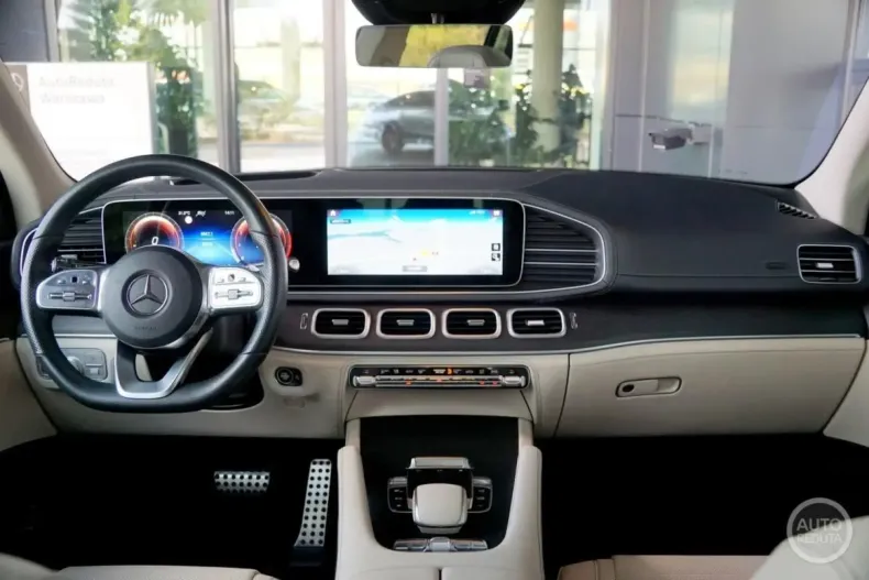 Mercedes-Benz GLS 580 din 2022 cu 24.900 km - oferta MER112129 - foto 13