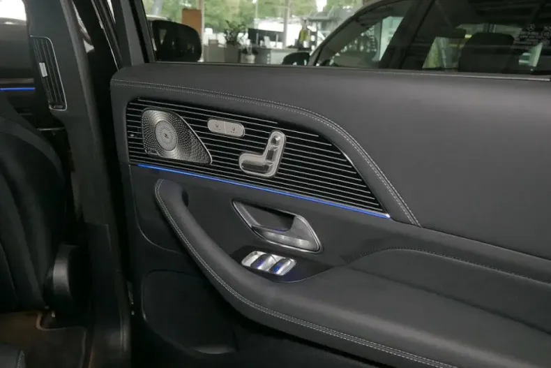 Mercedes-Benz GLS 580 din 2024 cu 22.500 km - oferta MER112131 - foto 9