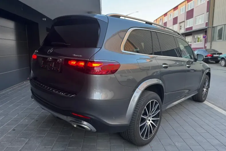 Mercedes-Benz GLS 580 din 2024 cu 21.578 km - oferta MER112134 - foto 4
