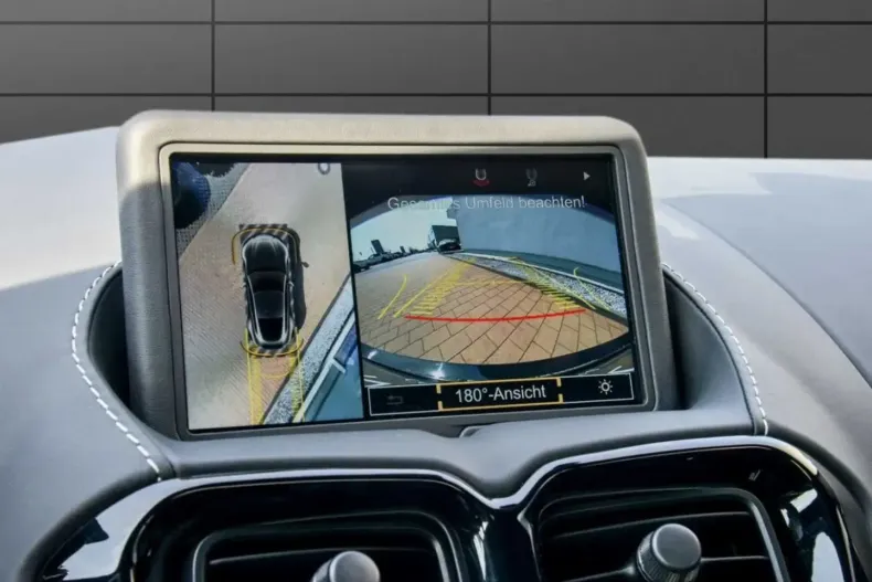 Aston Martin V8 Vantage din 2022 cu 14.200 km - oferta AST112135 - foto 19