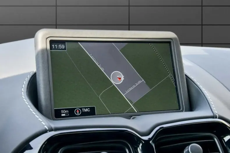 Aston Martin V8 Vantage din 2022 cu 14.200 km - oferta AST112135 - foto 22