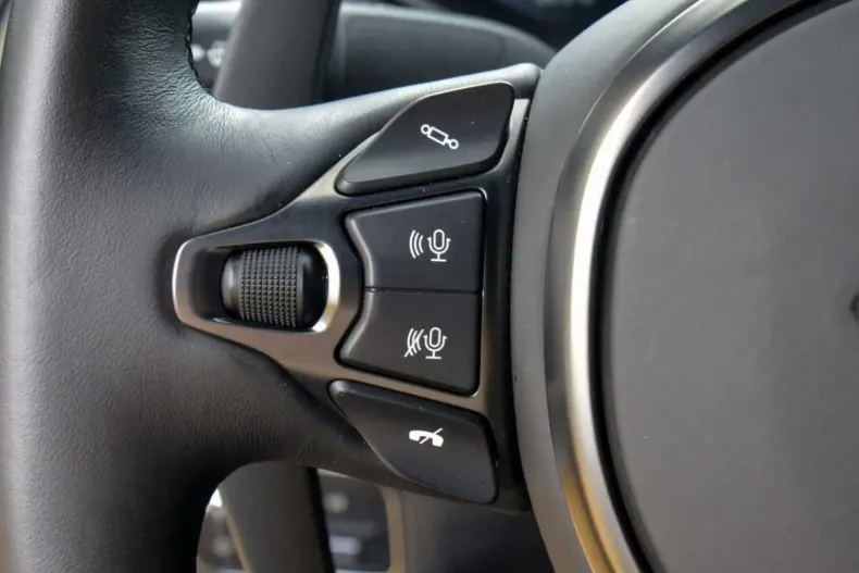 Aston Martin V8 Vantage din 2022 cu 22.000 km - oferta AST112137 - foto 24