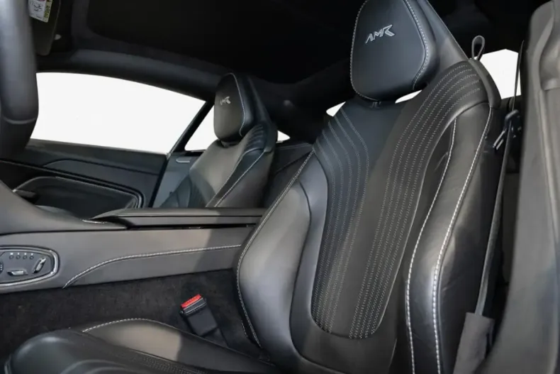 Aston Martin DB11 din 2020 cu 8.637 km - oferta AST112138 - foto 12