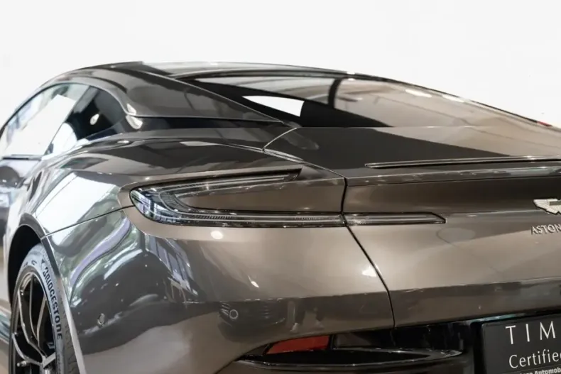 Aston Martin DB11 din 2020 cu 8.637 km - oferta AST112138 - foto 25