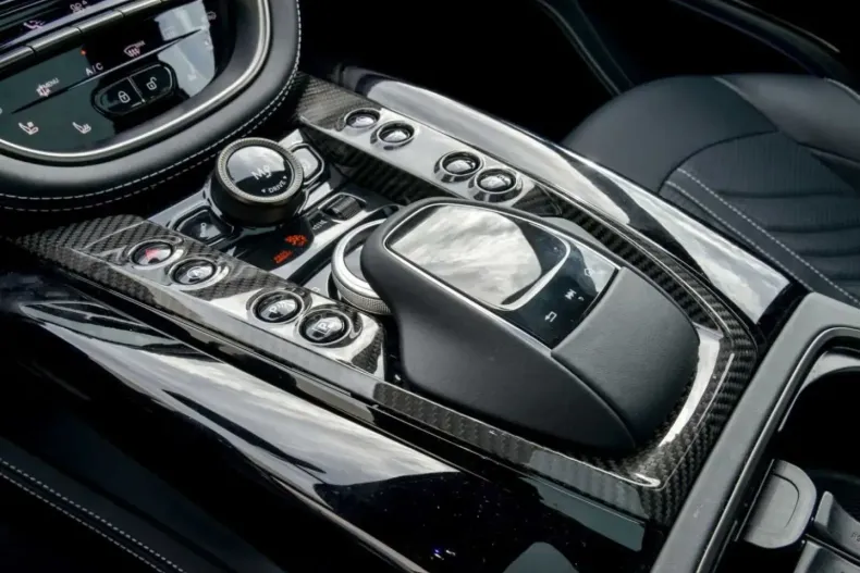 Aston Martin DBX din 2024 cu 10.990 km - oferta AST112141 - foto 16