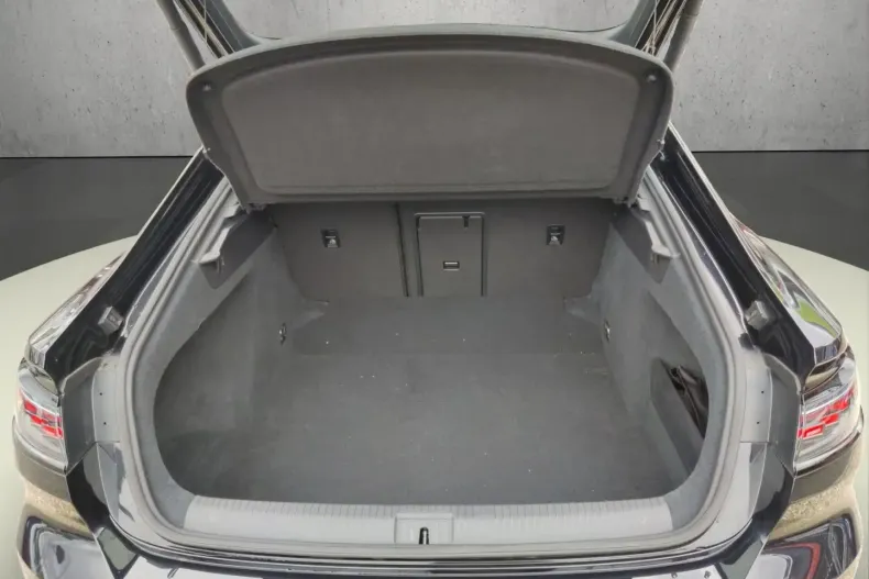 Volkswagen Arteon din 2024 cu 24.624 km - oferta VOL112149 - foto 21