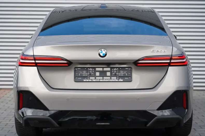 BMW 520 din 2024 cu 25.300 km - oferta BMW112153 - foto 5