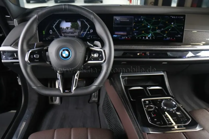 BMW 750 din 2024 cu 17.500 km - oferta BMW112155 - foto 2