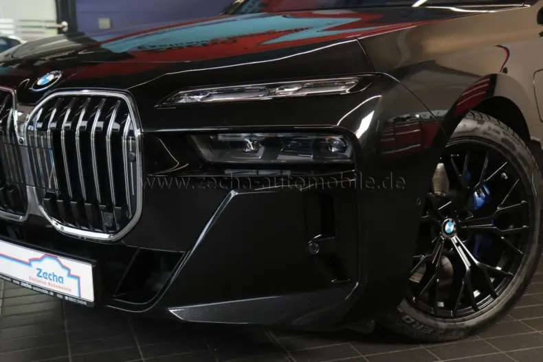 BMW 750 din 2024 cu 17.500 km - oferta BMW112155 - foto 3