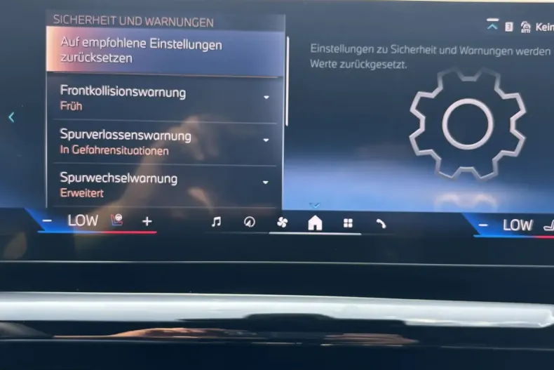 BMW 520 din 2024 cu 6.000 km - oferta BMW112159 - foto 15