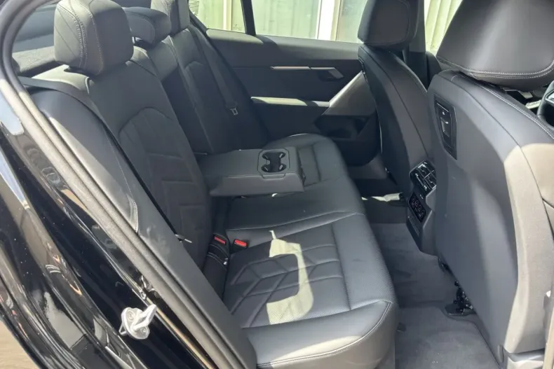 BMW 520 din 2024 cu 6.000 km - oferta BMW112159 - foto 21