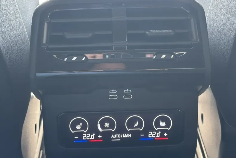 BMW 520 din 2024 cu 6.000 km - oferta BMW112159 - foto 22