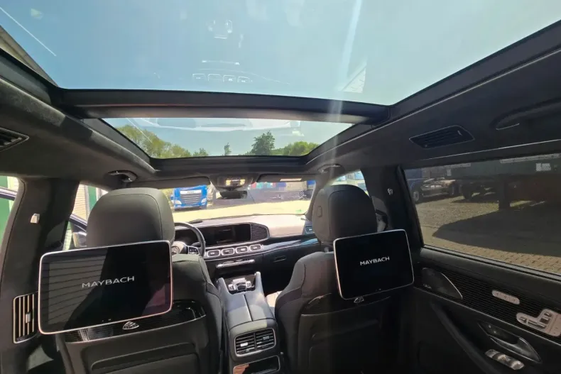 Mercedes-Benz GLS 600 din 2024 cu 11.000 km - oferta MER112160 - foto 3